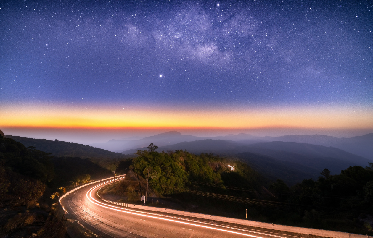 כשחם רוכבים בלילה